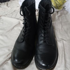 Doc Martins || Good Shape